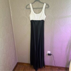 Elegant Black and White Maxi Dress 90’s Y2K Jump dress empire 5 6